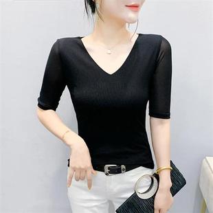 小衫 夏季 T恤女純色V領氣質顯瘦上衣優雅黑色法式 中袖 柔軟舒適 新款