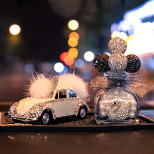卡通車載內裝 可愛個性 飾品 汽車擺件漂亮車載中控臺時尚 高檔女神款