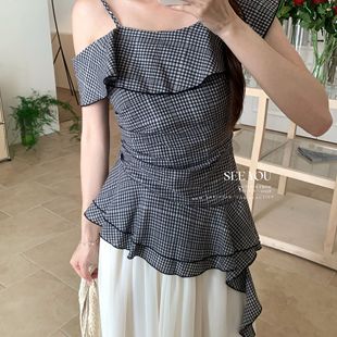 顯瘦氣質小衫 法式 修身 女夏季 上衣 復古荷葉邊斜肩吊帶格子襯衫