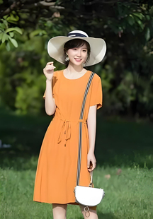 連衣裙減齡收腰顯瘦中長款 專柜夏天絲學(xué)院風(fēng)休閑大碼 寶薇