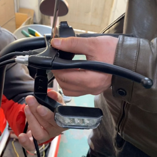 適用金彭電動三輪車48V左右轉向燈配件電動三輪車轉彎燈前方向燈