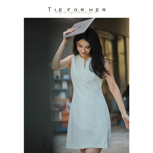 BC基礎系列 奶白色V領氣質優(yōu)雅連衣裙｜TieForHer 微醺夏日