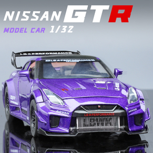 32日產(chǎn)GTR仿真合金車模聲光回力汽車模型兒童玩具男孩生日禮物