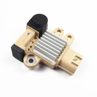 長城哈佛H2哈弗H6H1H2S發(fā)電機(jī)調(diào)節(jié)器1.5T 4G15整流器原廠汽車配件