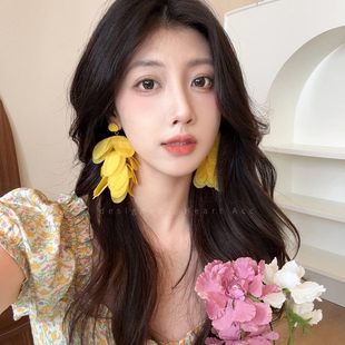 海邊度假黃色花瓣流蘇耳環女夏季 波西米亞風耳釘方圓臉顯臉小耳飾