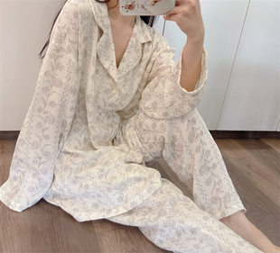 女 睡衣家居服套裝 韓國純棉紗嬰兒棉簡約素雅線條花寬松開衫 裙長褲