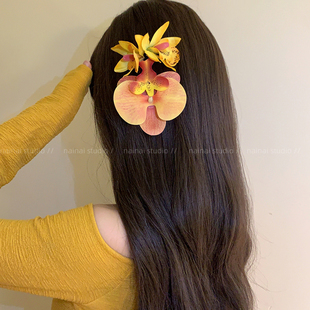 蝴蝶蘭發(fā)夾 橘黃色辣妹穿搭度假風(fēng)海邊拍照花朵氛圍感頭花發(fā)飾女