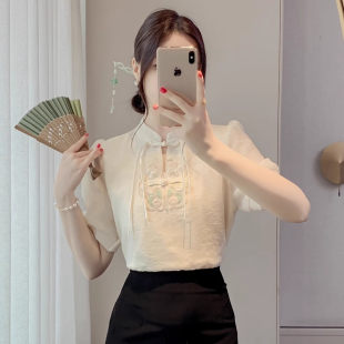 新款 氣質小衫 時尚 國風刺繡短袖 新中式 女2024夏季 洋氣修身 上衣 襯衫