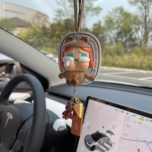 泡泡瑪特Crybaby可愛車載掛件汽車飾品吊墜車內后視鏡掛飾裝 飾