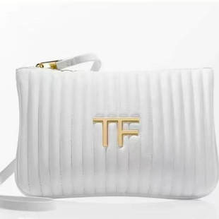 TF專柜正品 化妝包白色手拿包收納包精致氣質手拎包