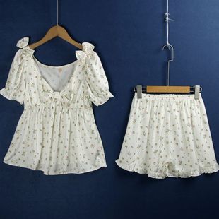 松緊花邊闊腿短褲 1263碎花套裝 衫 蝴蝶結v領甜美少女短袖 夏季