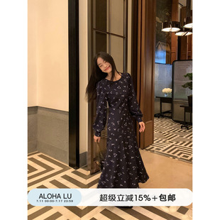 顯瘦A字裙韓系氛圍感圓領(lǐng)魚(yú)尾擺碎花連衣裙中長(zhǎng)款 鹿見(jiàn)喜春季 長(zhǎng)袖