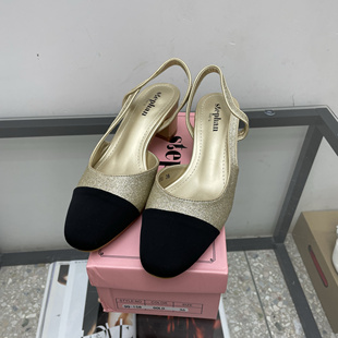 美翻天百T燙鉆小圓頭拼色小香風(fēng)中跟粗跟包頭一字帶女涼鞋 套腳