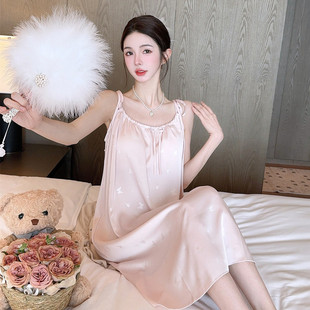 提花蝴蝶性感吊帶睡裙帶胸墊家 法式 新品 高級(jí)感冰絲睡衣女2025新款