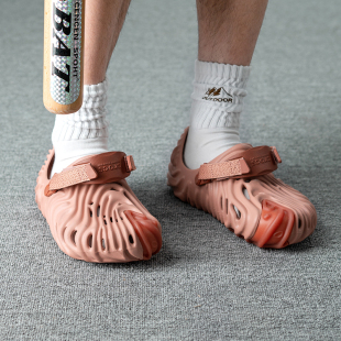 男女鞋 指紋洞洞鞋 2025春季 運動鞋 新款 crocs卡駱馳戶外包頭拖鞋