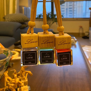 LAVIE香薰祛除異味祛煙新款 多種香味持久香汽車掛件車載香水盒裝