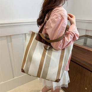 撞色條紋布袋通勤休閑手提包托 大容量包包女時尚 日本2025春季 新款