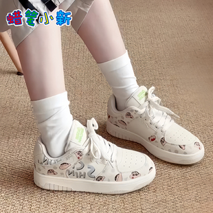 學(xué)院風(fēng)休閑百搭板鞋 新款 空軍2025夏季 蠟筆小新原創(chuàng)涂鴉情侶小白鞋
