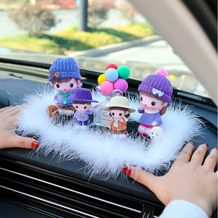 車(chē)內(nèi)飾品擺件汽車(chē)裝 車(chē)載可愛(ài)車(chē)飾 飾用品中控臺(tái)上創(chuàng)意高檔男女神款