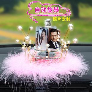 汽車擺件創意個性 太陽能旋轉載 照片定制中控臺擺設簡約現代女神款