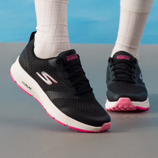 Skechers 透氣防滑運動鞋 春新款 緩震跑步鞋 輕便健 女鞋 斯凱奇