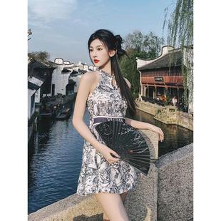 遇劍雪新中式 高級顯瘦保守海邊溫泉度假分體二件套 國風泳衣女新款