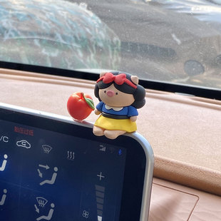 汽車擺件白雪公主汽車上中控臺擺件網紅可愛車載車內裝 飾用品女生