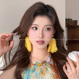 海邊度假氛圍感黃色花瓣流蘇耳環女夏天新款 獨特夸張耳釘編織耳飾