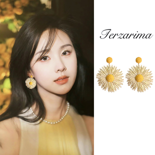 夏天海邊度假風(fēng)溫柔花朵耳環(huán)女2025新款 高級(jí)感波西米亞風(fēng)耳飾 爆款