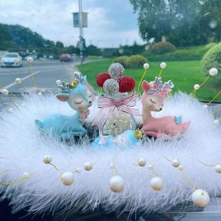 一路平安鹿汽車擺件車載中控臺(tái)2022新款 飾用品 女士小車網(wǎng)紅車內(nèi)裝