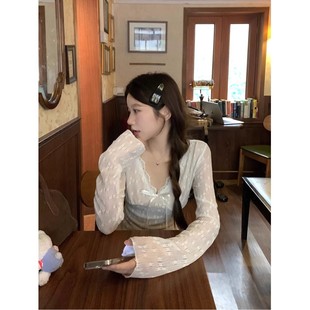 長袖 蝴蝶結修身 上衣 胖mm純欲性感內搭V領蕾絲花邊T恤女冬季 大碼
