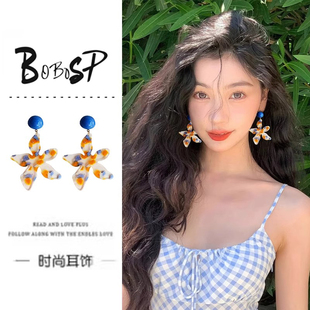 海邊度假風(fēng)橘子汽水大花耳環(huán)女藍(lán)橙撞色清新個(gè)性 復(fù)古旅游拍照耳環(huán)