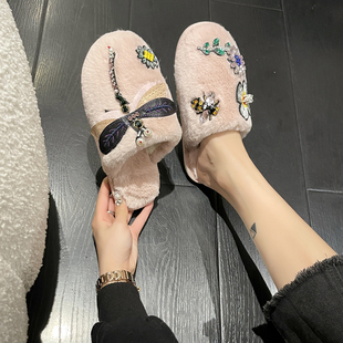 家用海清同款 優(yōu)雅水鉆蜻蜓刺繡毛毛拖鞋 女秋冬洋氣家居厚底棉拖鞋