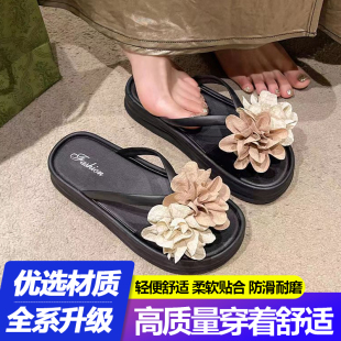 新款 松糕軟底2025一字涼夏季 女夏外百搭沙灘 仙女花朵拖鞋 時尚
