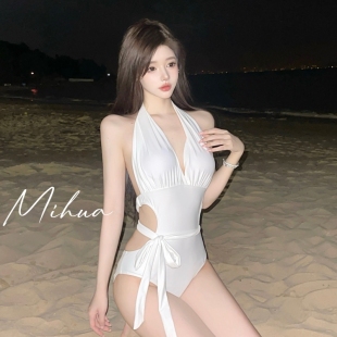 泡溫泉游泳衣女2025新款 性感純欲露背連體超顯瘦遮肉長裙海邊度假