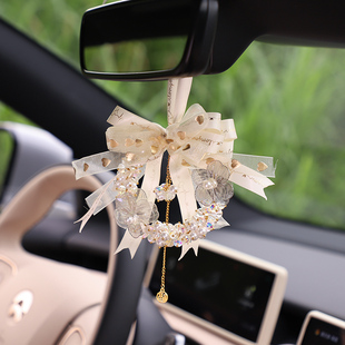 汽車掛件創(chuàng)意高檔水晶2025新款 車載珍珠掛飾女 車內(nèi)后視鏡吊墜法式