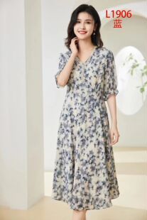 花色連衣裙女收腰顯瘦中長款 氣質V領短袖 裙子 時尚 2025夏季