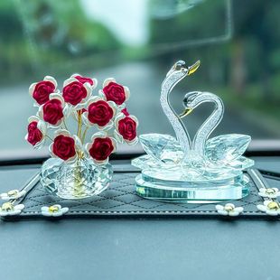 汽車創意水晶天鵝車載擺件中控臺浪漫玫瑰花女神飾品香水座中