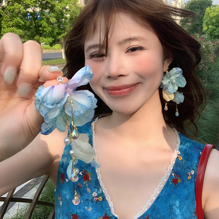 藍色仿真花朵流蘇耳環女2025夏日新款 絕美海邊度假風夸張耳釘耳飾