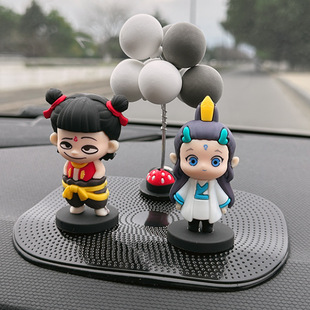 飾品 飾掛件高級裝 新款 哪咤敖丙汽車擺件車載中控臺電動車卡通裝