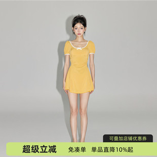 蘇拉娜公主分體泳衣女保守顯瘦遮肚裙式 黃色I(xiàn)NS風(fēng)小胸泡溫泉泳裝