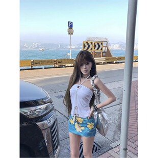 泳衣女2025新款 高級(jí)感分體兩件套性感純欲掛脖海邊度假比基尼印花