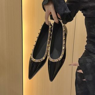 女百搭通勤瓢鞋 2025增高新款 單鞋 氣質韓版 鉚釘淺口尖頭漆皮法式