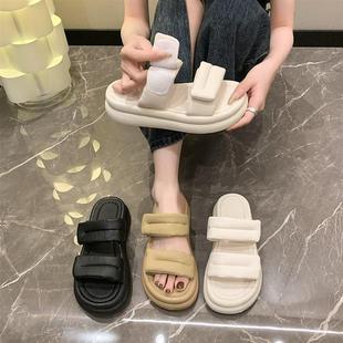 沙灘一字帶涼拖鞋 魔術貼厚底拖鞋 軟底涼鞋 新款 女外穿2025年春夏季
