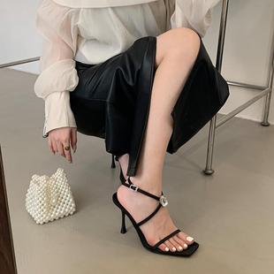 女氣質(zhì)水鉆一字帶露趾涼鞋 方頭細(xì)跟高跟鞋 女 法式 牛牛三寶2025新款