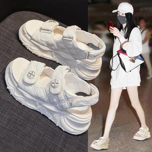 夏天洋氣不累腳厚底松糕魔術貼休閑羅馬鞋 小香風涼鞋 女2025年新款