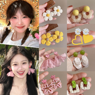 夏季 小眾設計高級感耳釘甜美可愛耳飾女 海邊度假花朵耳環2024新款