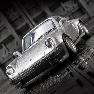 1978款 Turbo 合金汽車模型雙開門回力兒童玩具 36仿真保時(shí)捷911