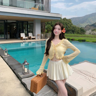 ins風(fēng)新款 保守四件套游泳衣女海邊度假泡溫泉夏 甜美奶黃分體裙式