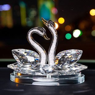 款 網紅高檔水晶天鵝 車載車內飾品香水座汽車擺件女神情侶一對個性
